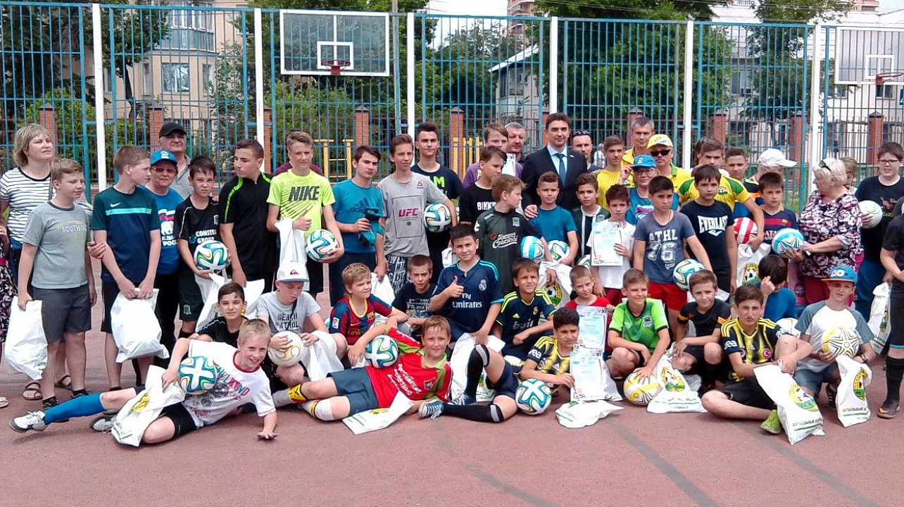В Западном округе прошёл турнир по футболу посвященный празднованию международного Дня защиты детей