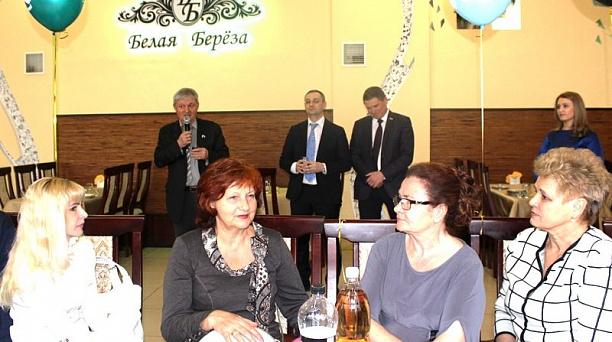 Общественницы 35-го и 36-го избирательных округов отметили 8-е марта