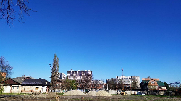 В Краснодаре идут подготовительные работы для благоустройства второй очереди Вишняковского сквера