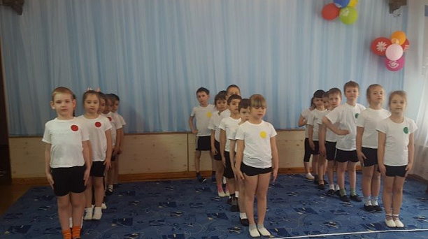 В детском саду Западного округа провели урок на знание ПДД