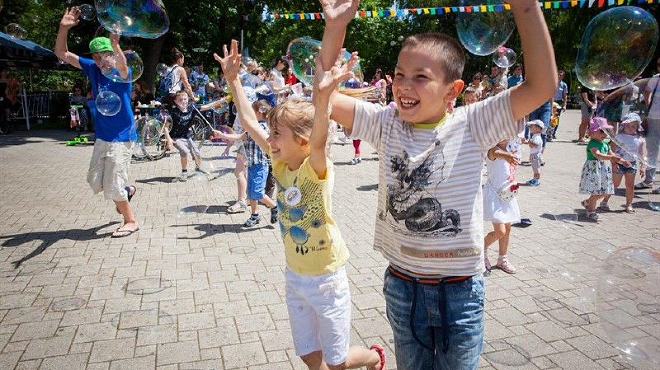 В Краснодаре прошел весенний благотворительный фестиваль #PROсемью.jpg