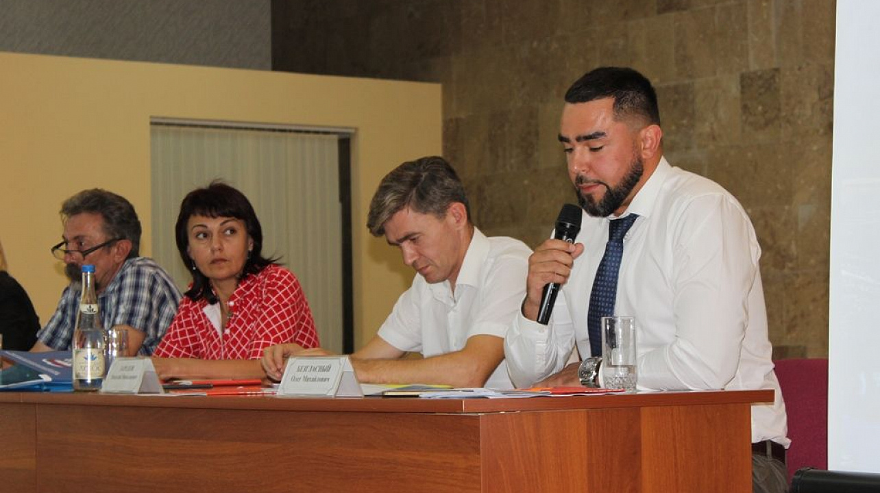 В администрации Центрального внутригородского округа состоялось расширенное  информационное совещание