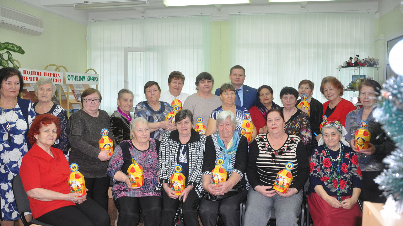 Новогодние поздравления