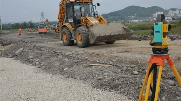 В Прикубанском округе отремонтируют 159 дорожных объектов