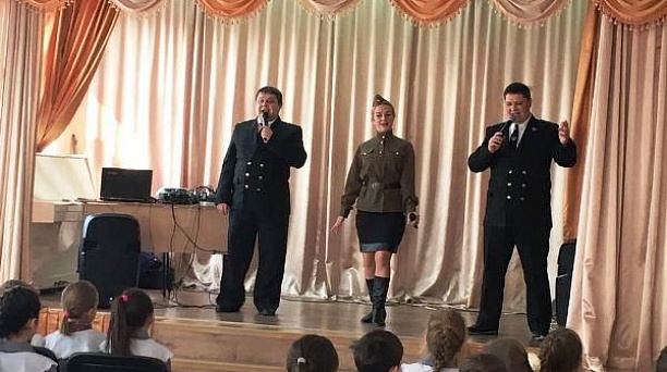 Концерт группы «Кубанский экспресс» в гимназии № 92