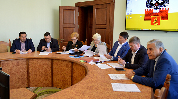 Завершились заседания комитетов в преддверии очередного заседания Думы