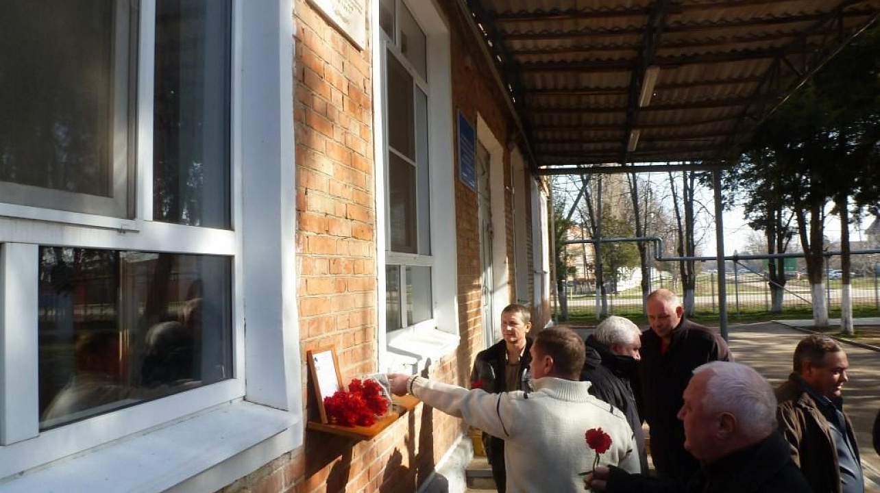 В станице Елизаветинской состоялись мероприятия, посвящённые Дню вывода войск из Афганистана