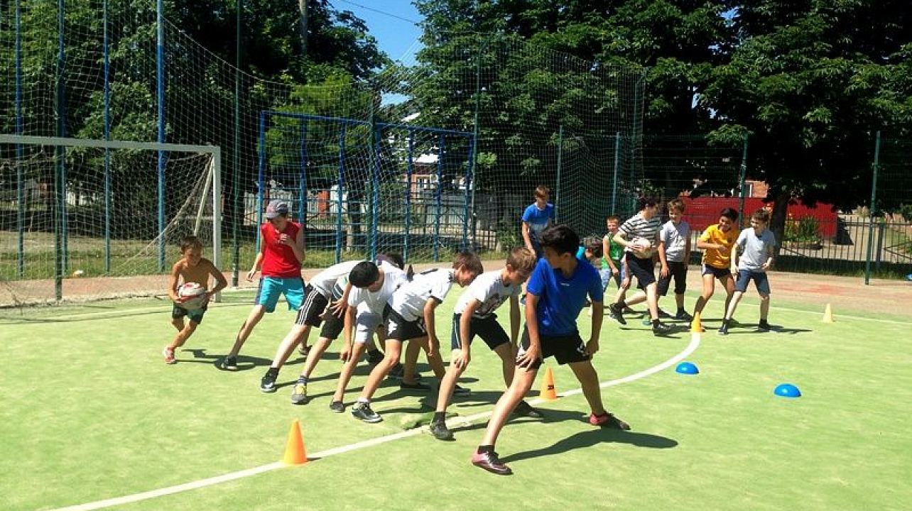 Для молодежи Центрального округа провели "Казачьи игры"