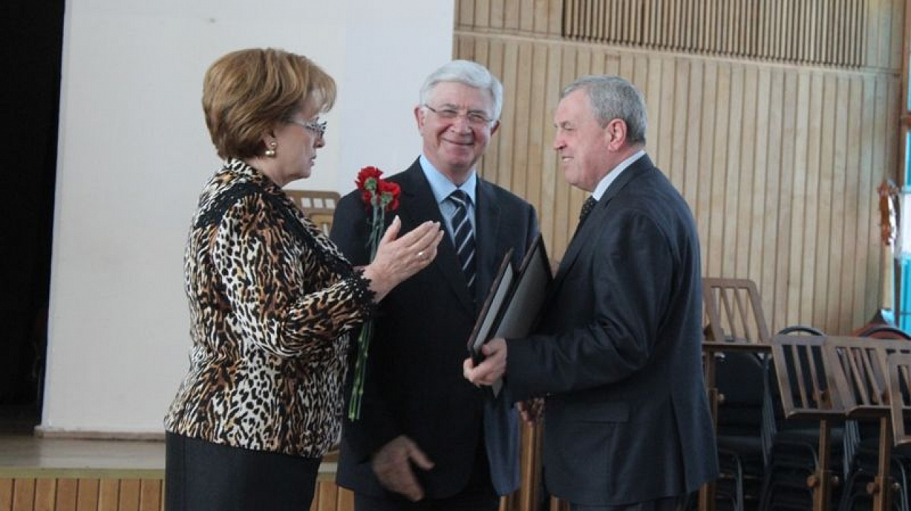 Центральный округ стал лидером  по социально-экономическим показателям четвертого квартала 2014 года