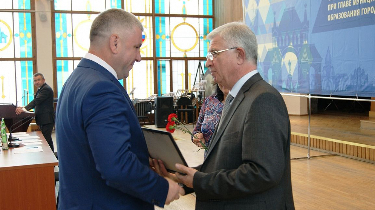 Лучшие предприятия Западного округа получили заслуженные награды