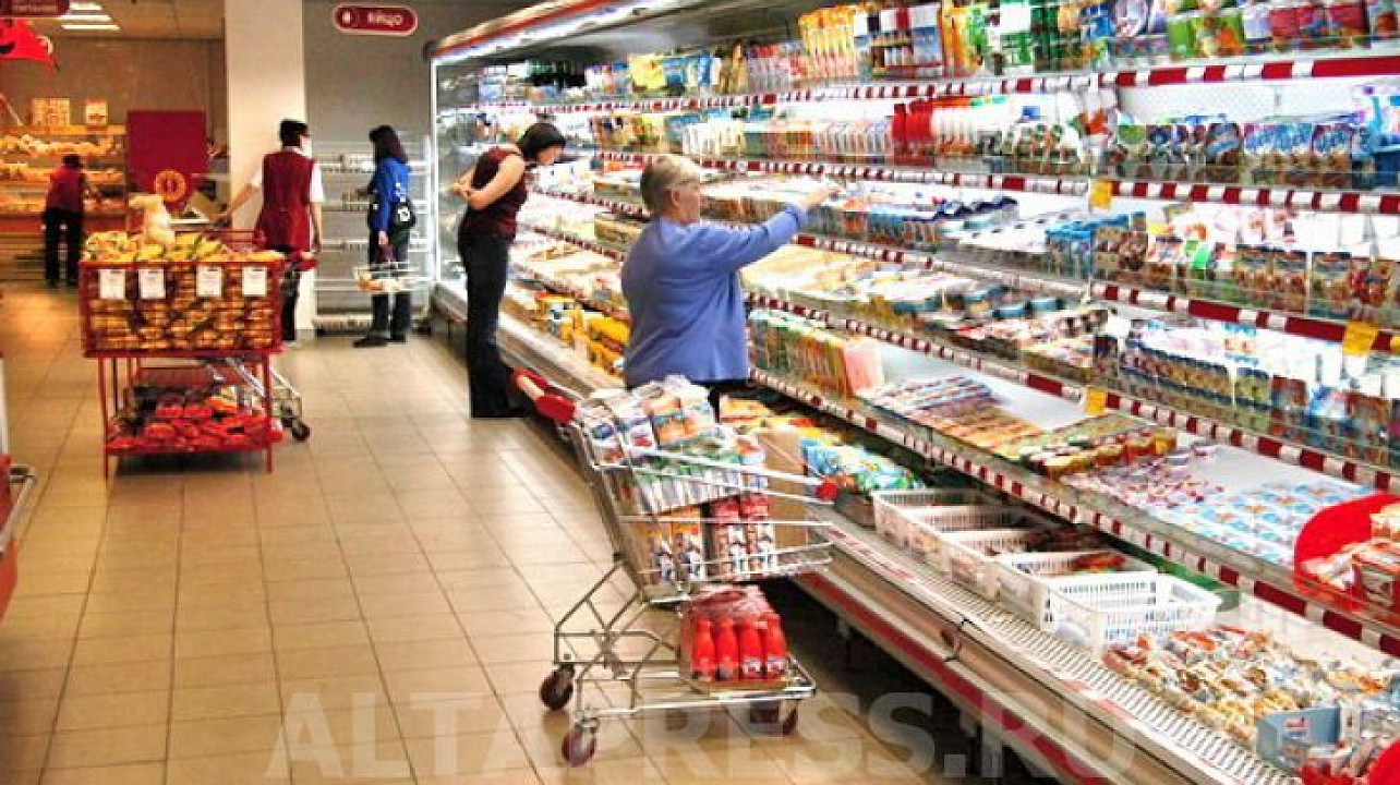 В Западном округе продолжается работа по проведению мониторинга цен на социально-значимые товары