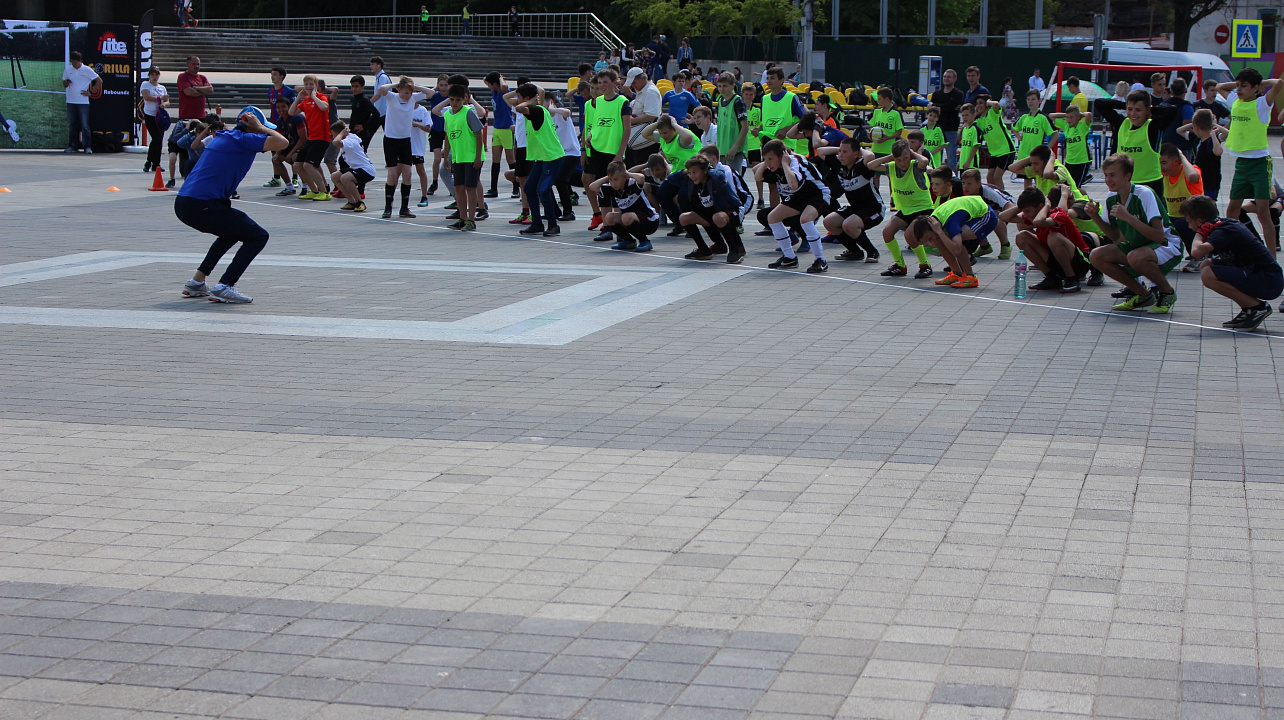 В Краснодаре определили победителей весеннего турнира по мини-футболу