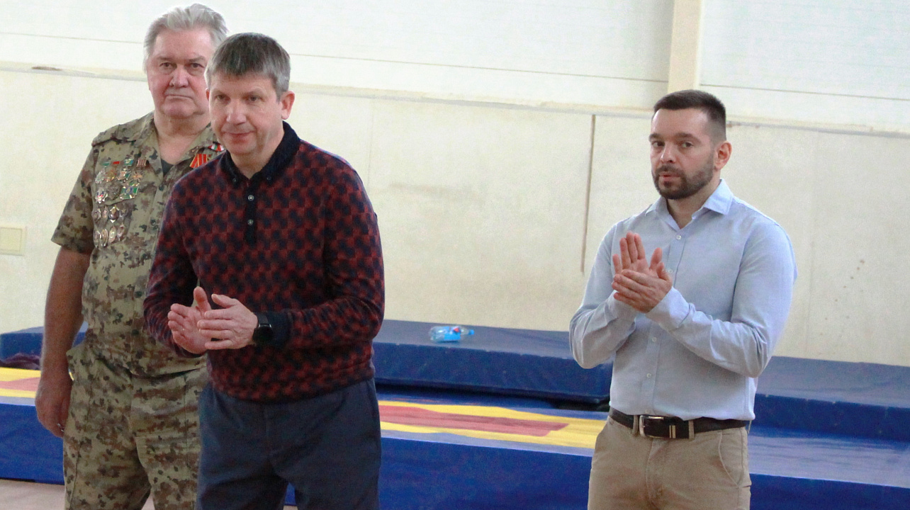 Чемпионат и первенство края по прыжкам на батуте