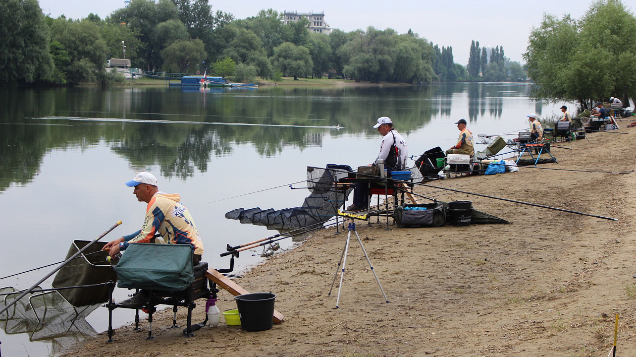 Рыбалке все возрасты покорны