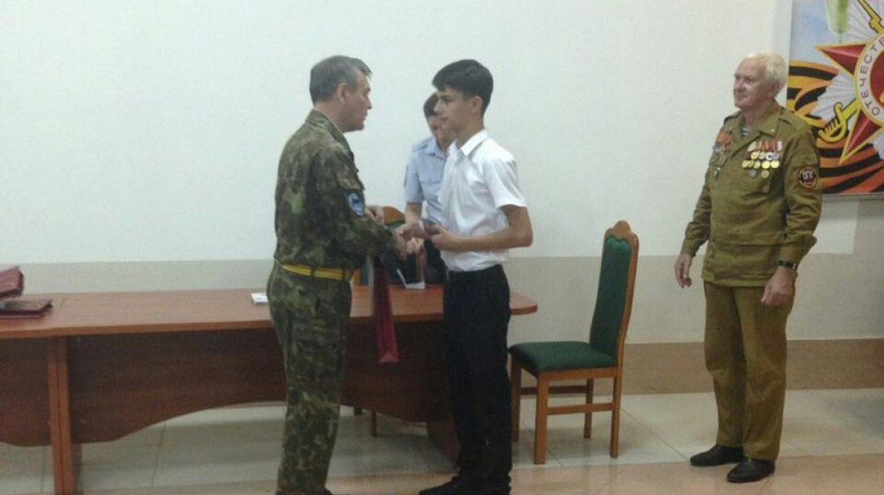 14-летним гражданам Западного округа торжественно вручили паспорта