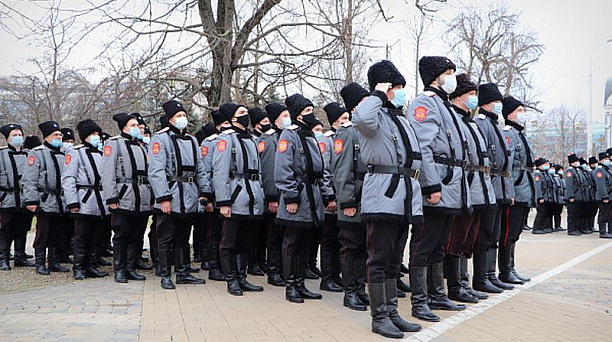 Строевой смотр казачьей дружины прошёл в Краснодаре