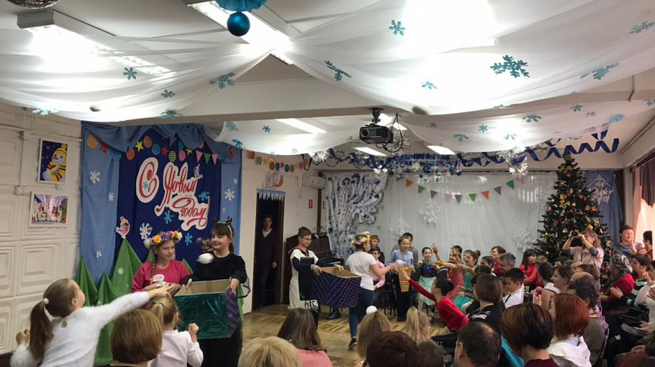 Веселый праздник Рождества – талантов яркая пора!