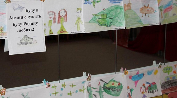 В Детском саду № 23 прошла выставка детского рисунка