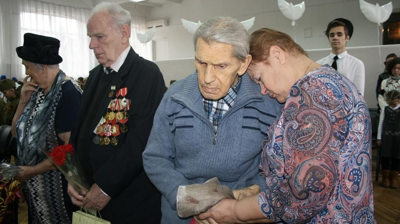 В прикубанском лицее №64 чествовали блокадников Ленинграда