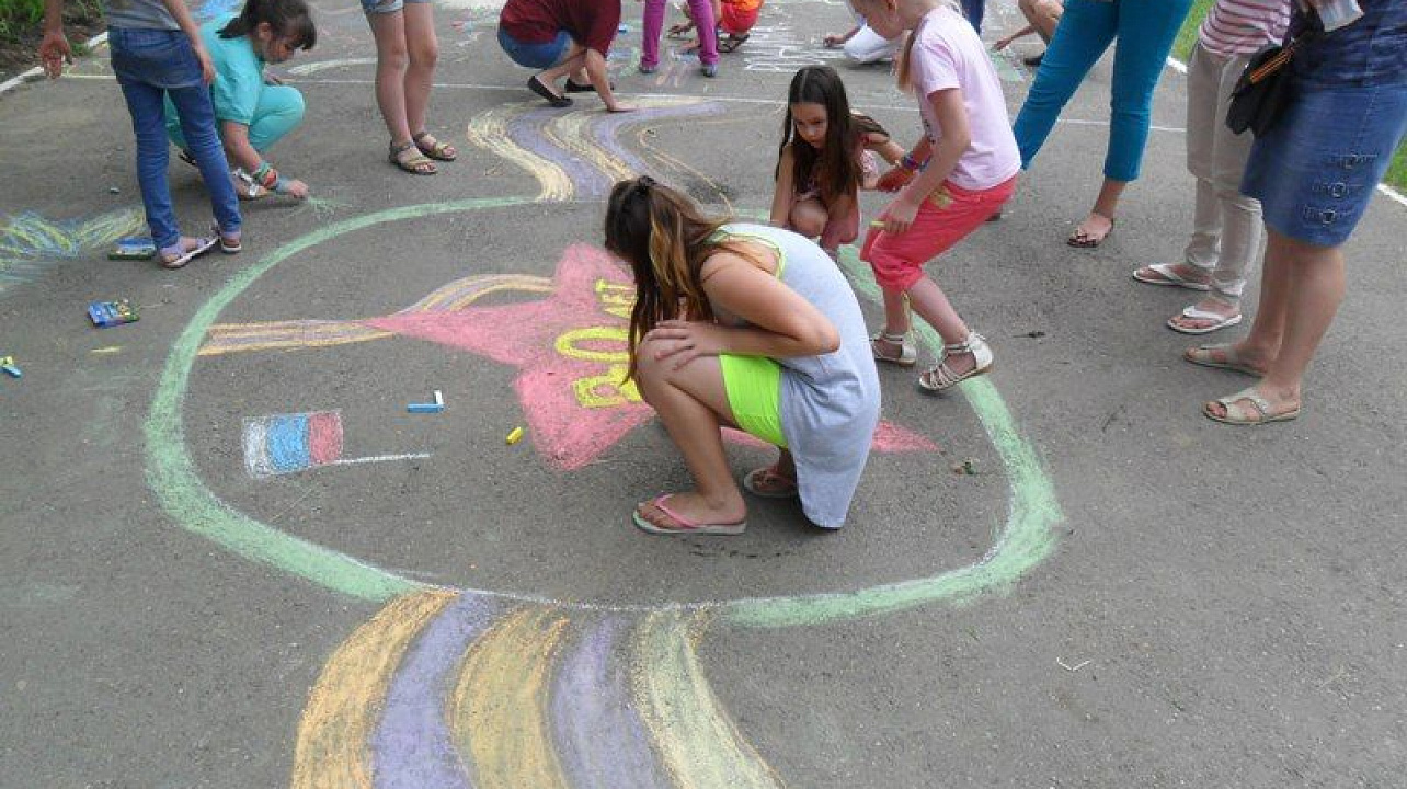 В Центральном округе прошел конкурс рисунков