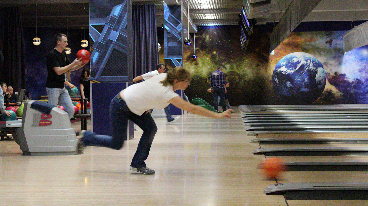 Команда приборного завода «Каскад» - лучшая в боулинге