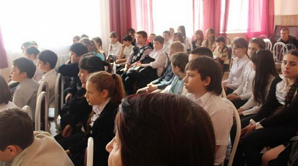 В школе № 34 Центрального округа продолжается патриотическая работа