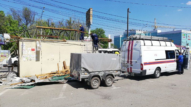 В сети из 33 незаконных павильонов в Краснодаре уже демонтировали 21 ларек