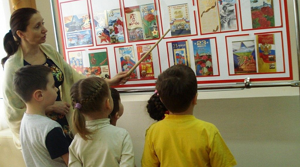 В детском саду Западного округа открыта выставка поделок