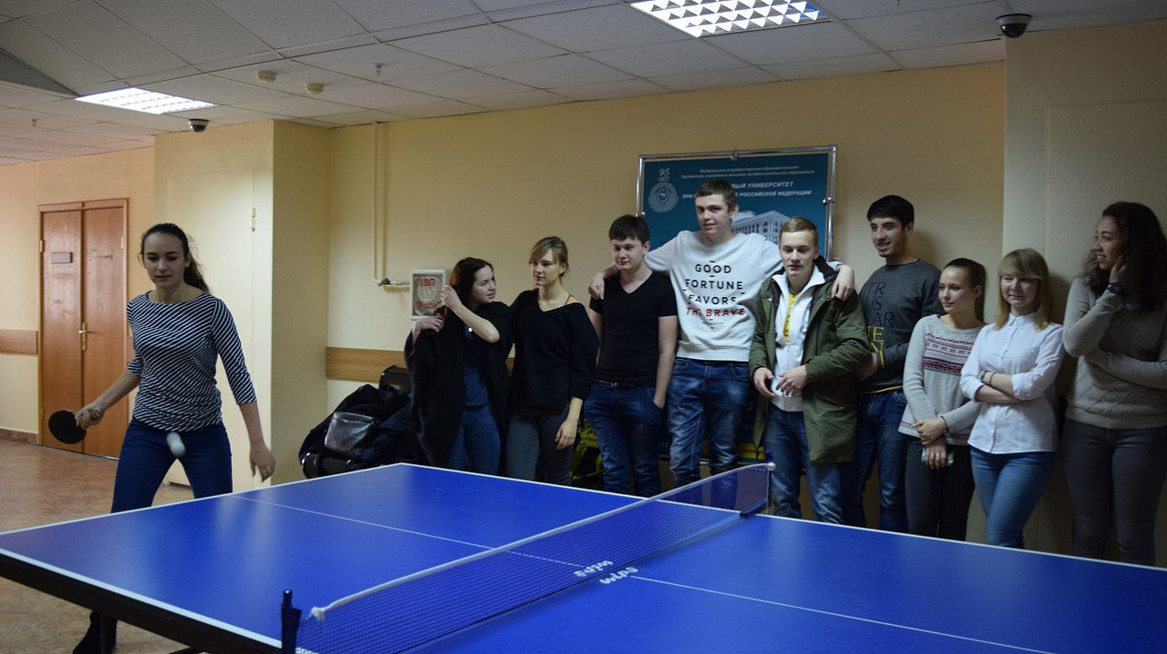 Студенты Западного округа приняли участие в турнире по настольному теннису