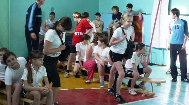 «Военная» эстафета для будущих призывников