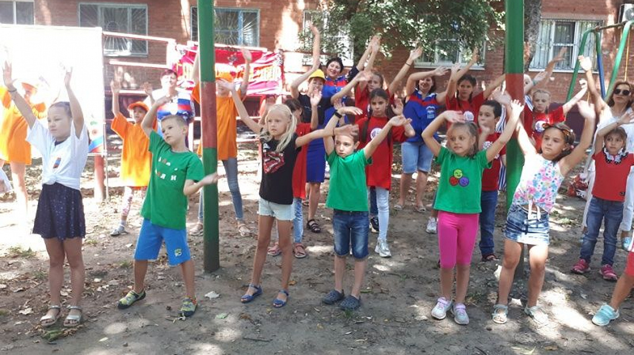 В Центральном округе прошла акция «Самый чистый двор»