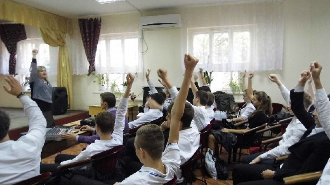 В Доме культуры Западного округа  прошел «суд над табаком»