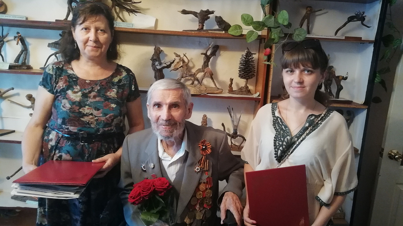 В Прикубанском округе поздравили с 95-летием ветерана Великой Отечественной войны