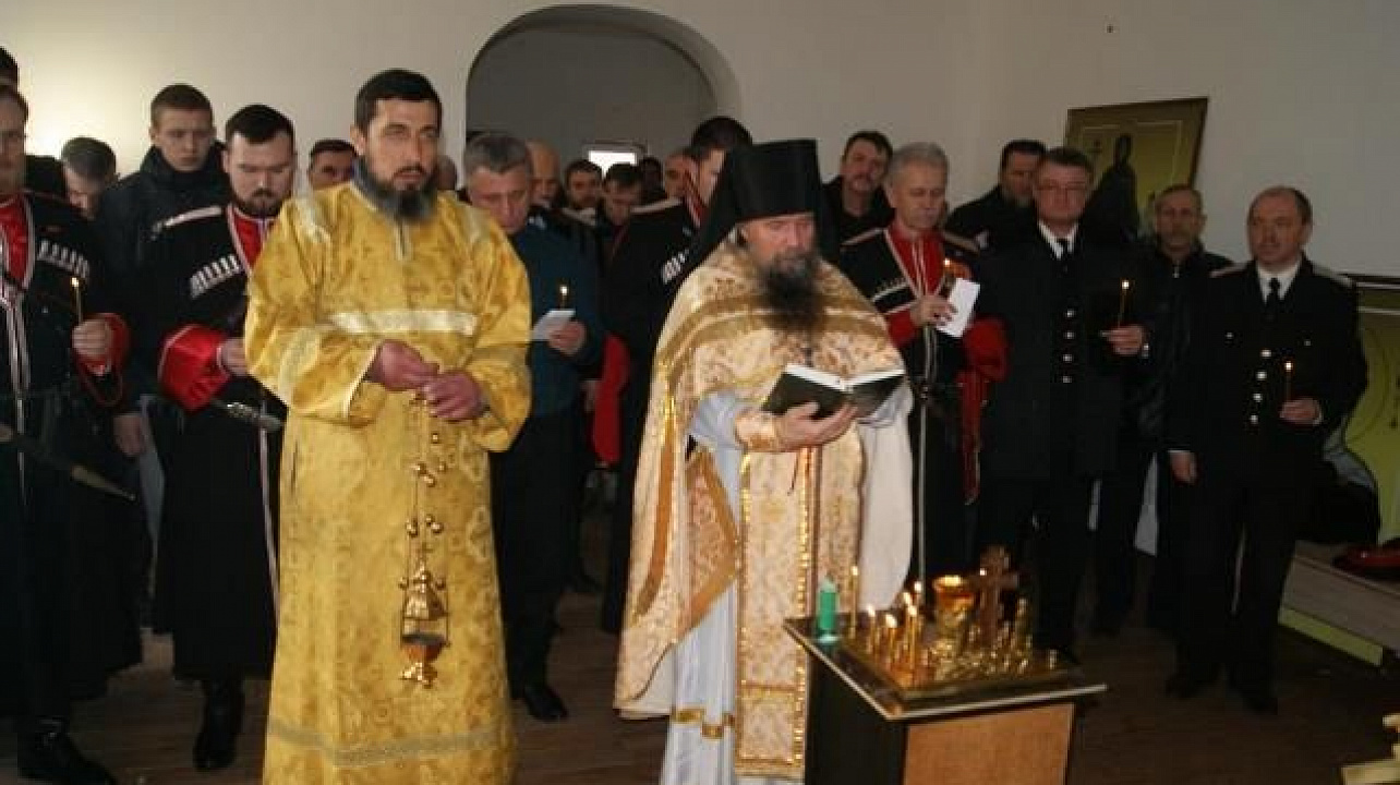 На Всесвятском кладбище прошло мероприятие в память о казаках, погибших в годы жестоких репрессий