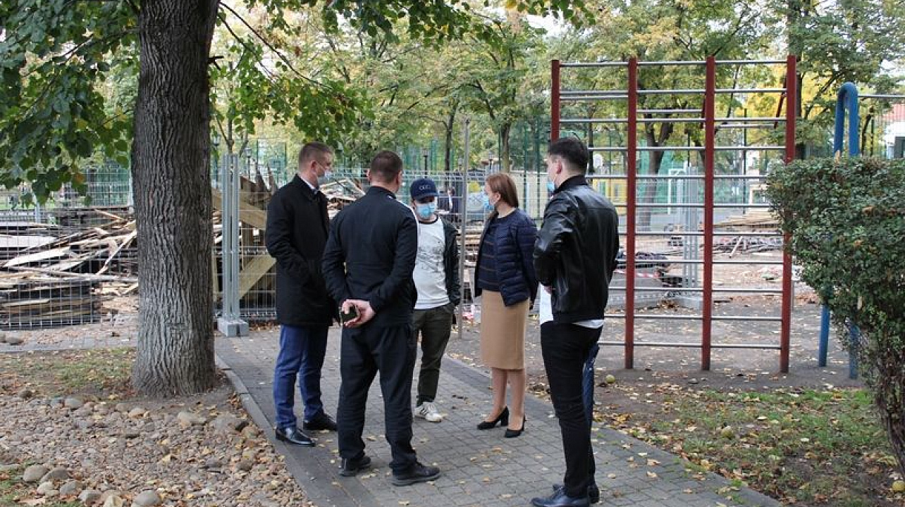 В Западном округе идёт работа по обновлению скейт-парка в «Сквере Дружбы» _ _ _ _.jpg