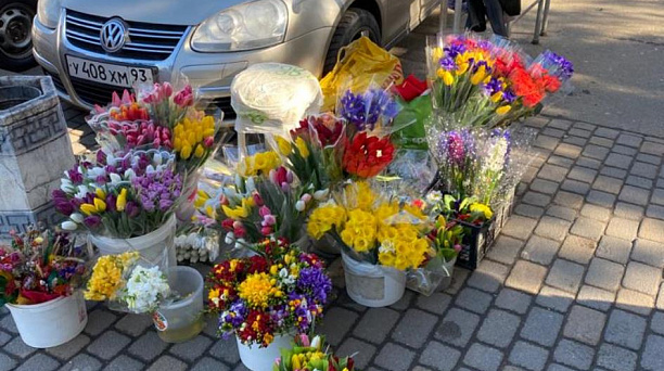 В Западном округе продолжается работа по пресечению несанкционированной торговли