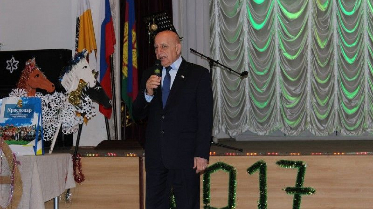 Новогодний вечер дружбы с участием руководителей национально-культурных объединений состоялся в Краснодаре (4).jpg