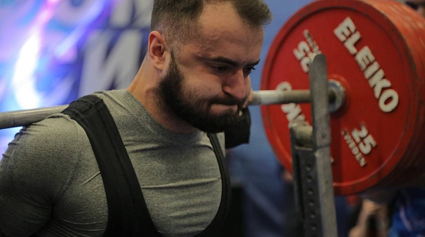 Краснодарские пауэрлифтеры успешно выступили на Кубке России