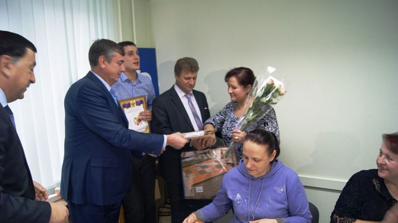 В Фестивальном  микрорайоне  отметили День матери