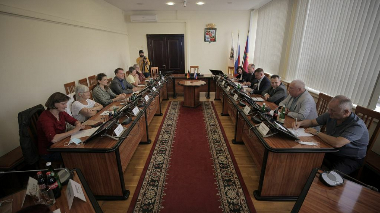 Официальные визиты 2021