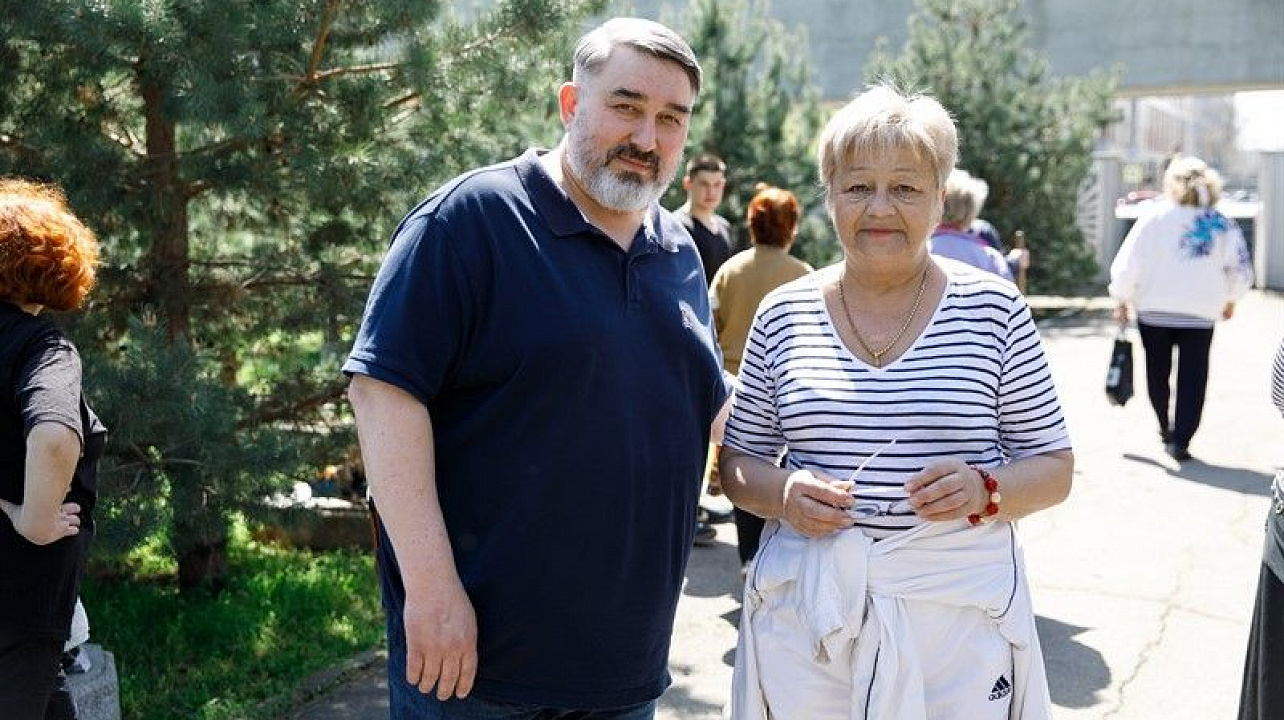 Пенсионеры Западного округа провели субботник.jpg