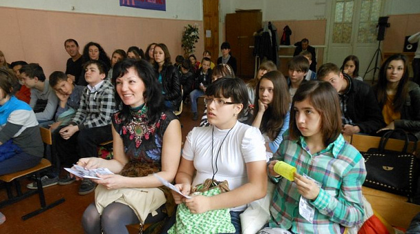 В Центральном округе состоялась творческая встреча для трудных подростков