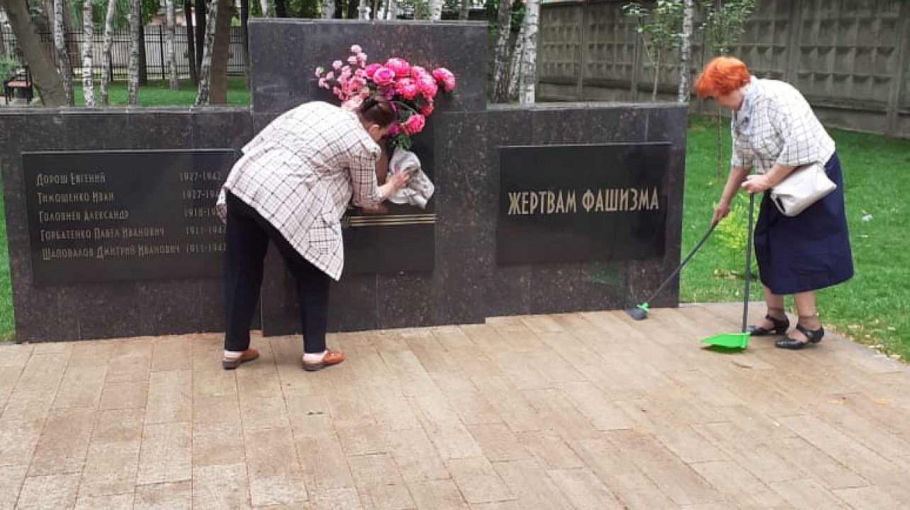 Накануне Дня памяти и скорби общественники Прикубанского округа провели субботники у памятников воинам Великой Отечественной войны