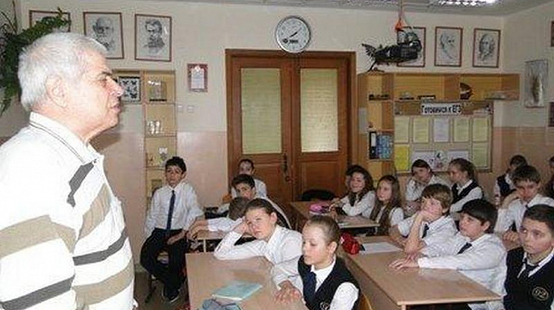 В гимназии № 92 прошли беседы с ветеранами Великой Отечественной войны