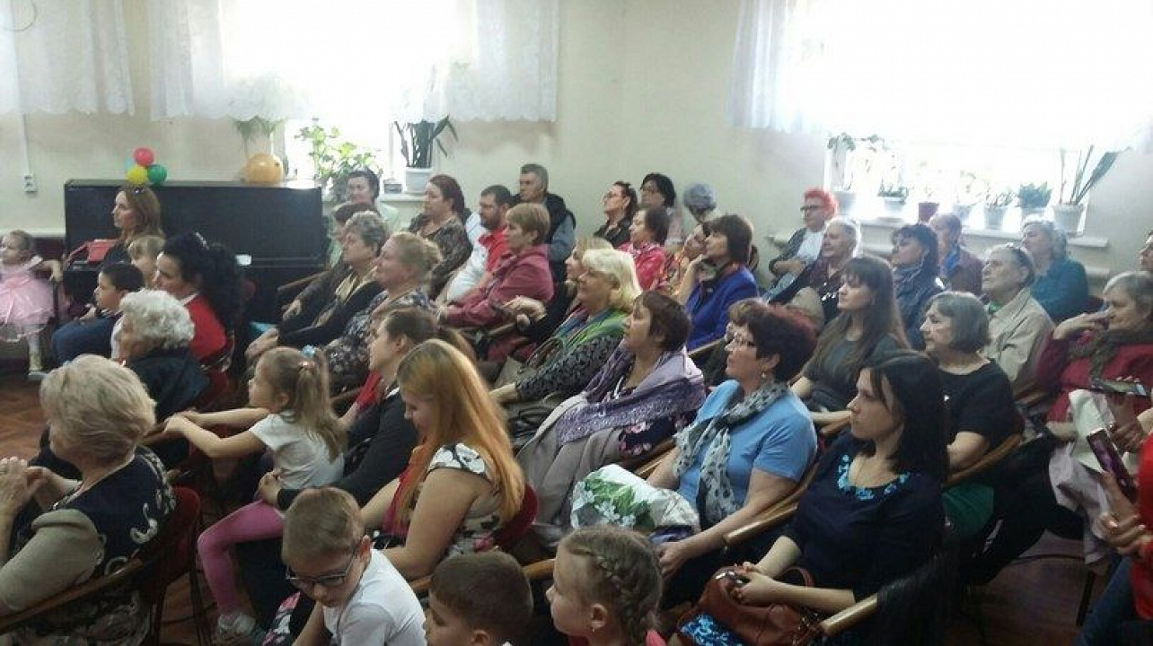 Для жителей Западного округа прошел праздничный концерт