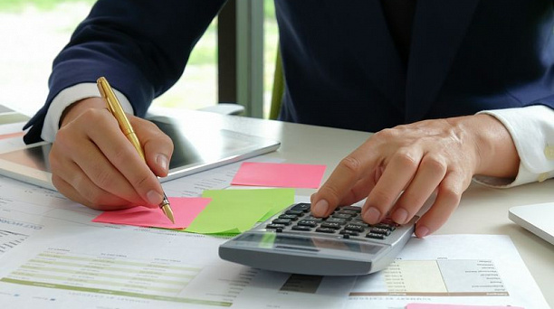 В срок не позднее 30 апреля необходимо отчитаться о доходах, полученных за 2020 год