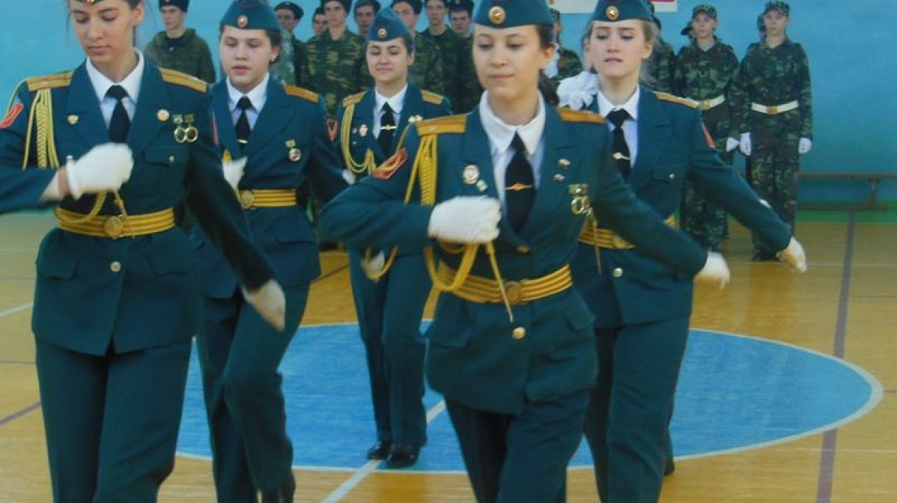 В машиностроительном колледже прошли соревнования «Бравый воин 2017»