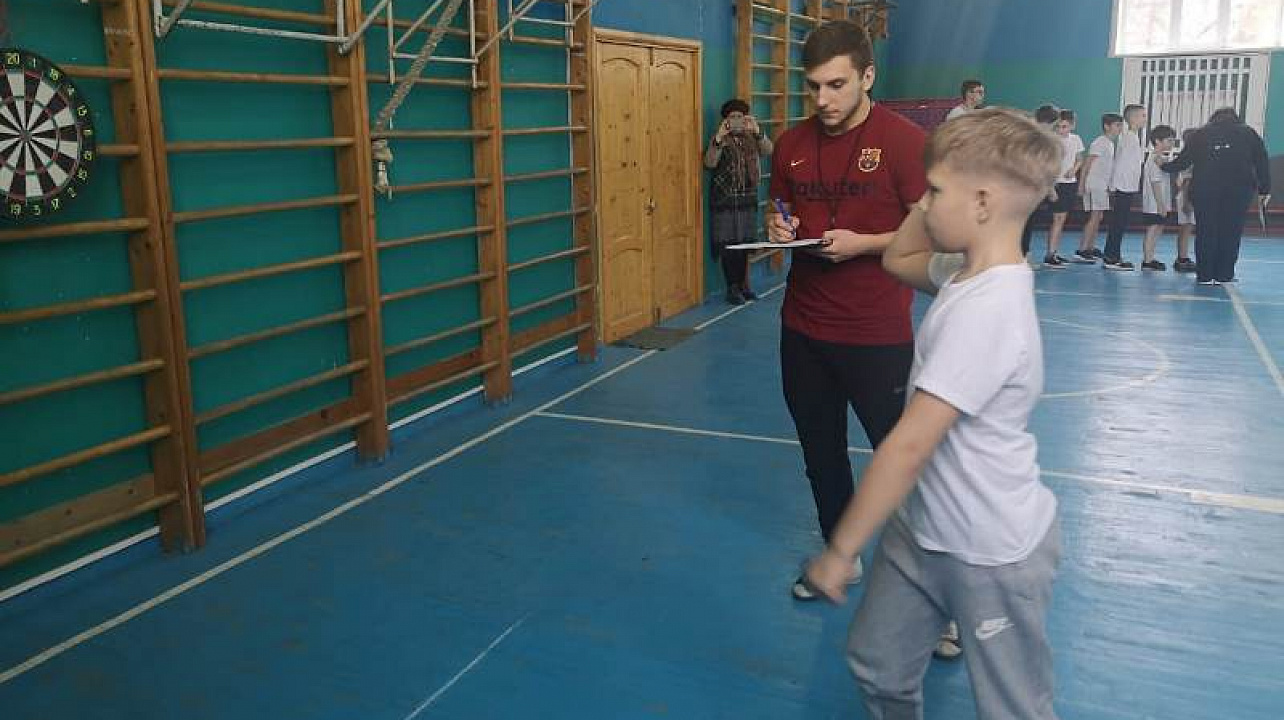 Хуторские казачьи общества Центрального округа ведут большую патриотическую работу