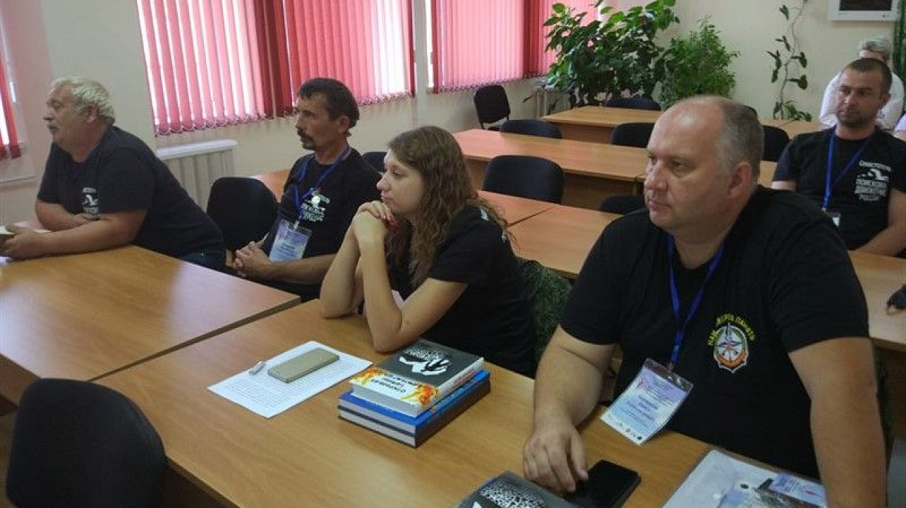 Школьный поисковый отряд «Патриоты Кубани» презентовал результаты работы на научно-практической конференции в городе Симферополь.jpg