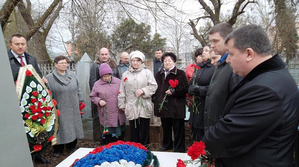 Прикубанцы почтили память погибших летчиков, защищавших небо Краснодара